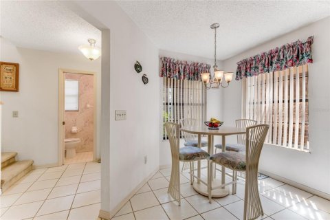 Duplex à vendre à Daytona Beach, Floride: 3 chambres, 174.28 m2 № 1640994 - photo 5