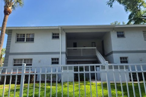 Condo à Ocala, Floride, 2 chambres  № 2324852