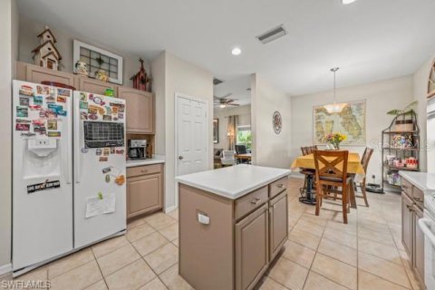 Villa ou maison à louer à Fort Myers, Floride: 4 chambres, 234.58 m2 № 1755642 - photo 5