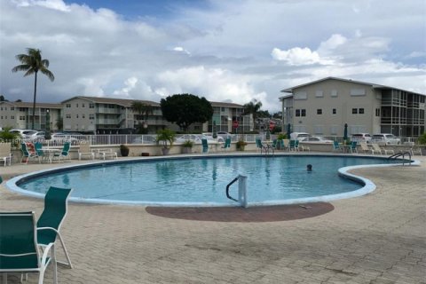 Condo in Boynton Beach, Florida, 1 bedroom  № 1943916 - photo 17