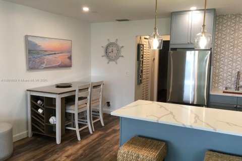 Condo in Boynton Beach, Florida, 1 bedroom  № 1943916 - photo 2