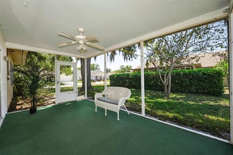 Villa ou maison à vendre à New Port Richey, Floride: 2 chambres, 94.39 m2 № 2142820 - photo 27