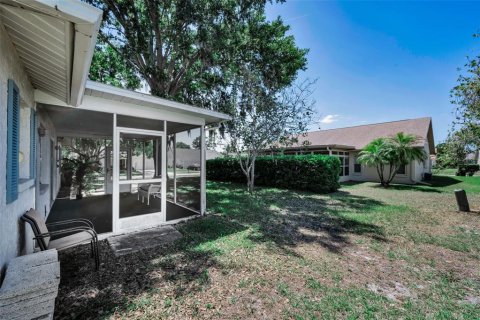 Villa ou maison à vendre à New Port Richey, Floride: 2 chambres, 94.39 m2 № 2142820 - photo 30