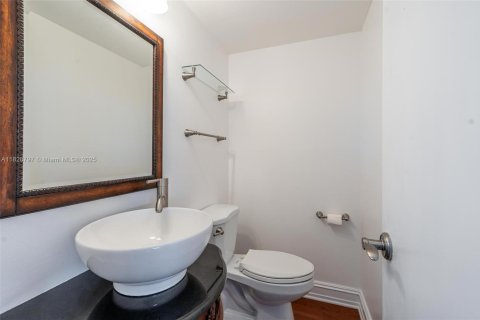 Condominio en venta en Fort Lauderdale, Florida, 1 dormitorio, 68.75 m2 № 1846203 - foto 23
