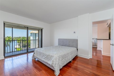 Condominio en venta en Fort Lauderdale, Florida, 1 dormitorio, 68.75 m2 № 1846203 - foto 18