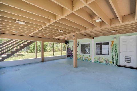 House in Palm Harbor, Florida 3 bedrooms, 124.86 sq.m. № 1914451 - photo 23