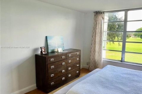 Copropriété à louer à Pompano Beach, Floride: 1 chambre, 83.61 m2 № 1923393 - photo 12