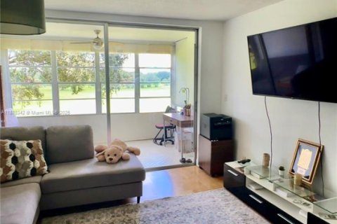 Copropriété à louer à Pompano Beach, Floride: 1 chambre, 83.61 m2 № 1923393 - photo 24