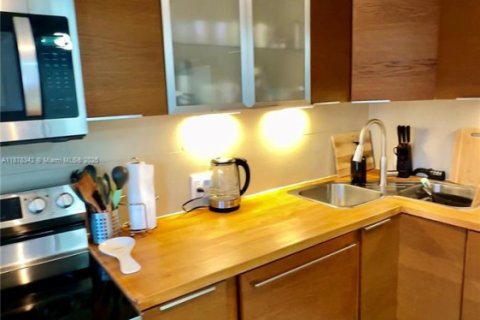 Copropriété à louer à Pompano Beach, Floride: 1 chambre, 83.61 m2 № 1923393 - photo 4