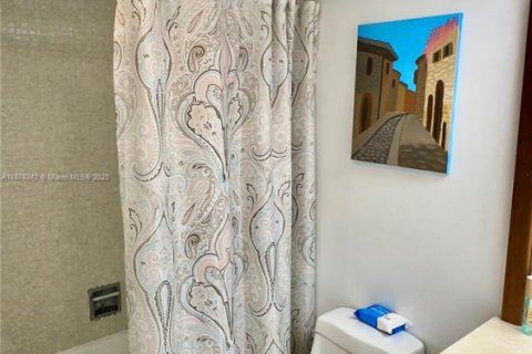 Copropriété à louer à Pompano Beach, Floride: 1 chambre, 83.61 m2 № 1923393 - photo 19