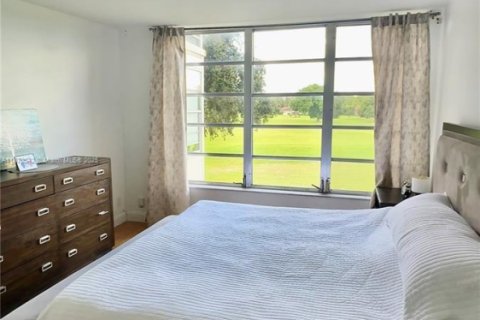 Copropriété à louer à Pompano Beach, Floride: 1 chambre, 83.61 m2 № 1923393 - photo 14