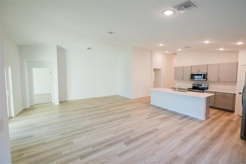 Villa ou maison à louer à Davenport, Floride: 3 chambres, 176.51 m2 № 2121385 - photo 19