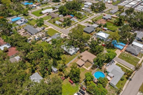 House in Palmetto, Florida 3 bedrooms, 121.7 sq.m. № 1800462 - photo 25