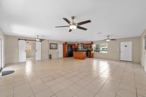 House in Palmetto, Florida 3 bedrooms, 121.7 sq.m. № 1800462 - photo 6