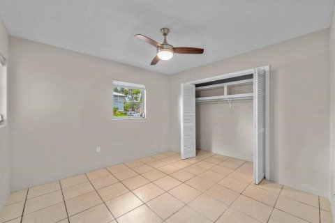 House in Palmetto, Florida 3 bedrooms, 121.7 sq.m. № 1800462 - photo 14