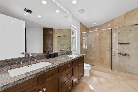 Adosado en venta en Fort Lauderdale, Florida, 3 dormitorios, 218.13 m2 № 2190398 - foto 19