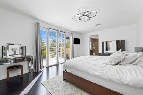 Adosado en venta en Fort Lauderdale, Florida, 3 dormitorios, 218.13 m2 № 2190398 - foto 17