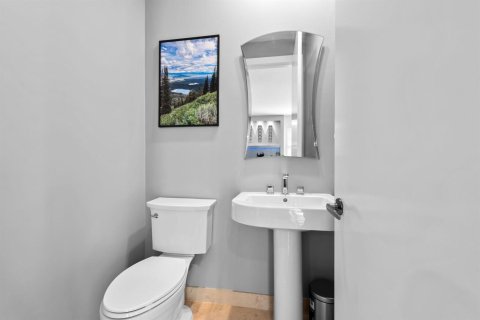 Adosado en venta en Fort Lauderdale, Florida, 3 dormitorios, 218.13 m2 № 2190398 - foto 23