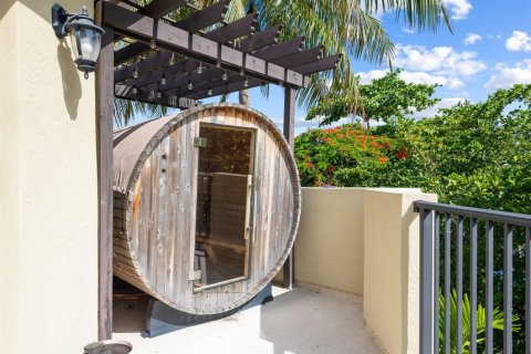 Adosado en venta en Fort Lauderdale, Florida, 3 dormitorios, 218.13 m2 № 2190398 - foto 29