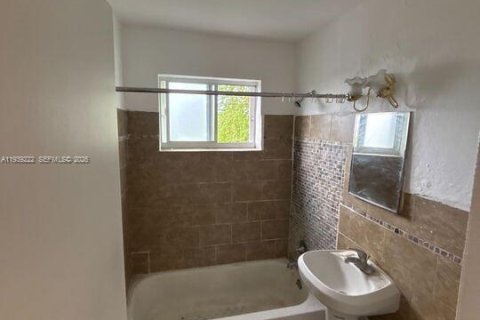 Appartement à louer à Miami, Floride: 1 chambre, 46.45 m2 № 1996492 - photo 6