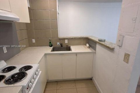 Appartement à Miami, Floride 1 chambre, 46.45 m2 № 1996492