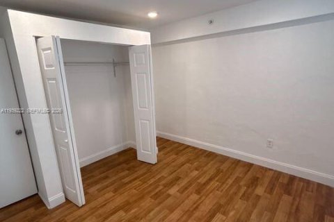 Appartement à louer à Miami, Floride: 1 chambre, 46.45 m2 № 1996492 - photo 8