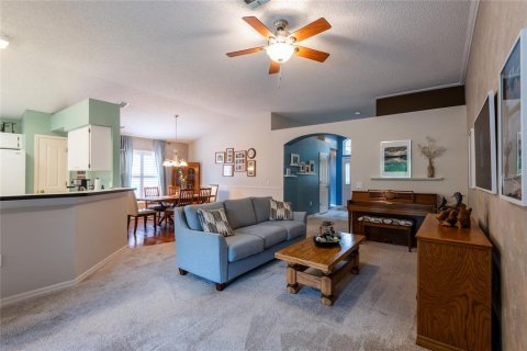 Villa ou maison à vendre à Tampa, Floride: 4 chambres, 172.05 m2 № 2355919 - photo 10