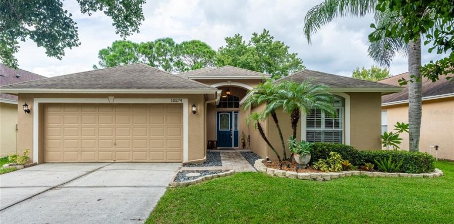 Villa ou maison à Tampa, Floride 4 chambres, 172.05 m2 № 2355919