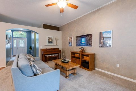 Villa ou maison à vendre à Tampa, Floride: 4 chambres, 172.05 m2 № 2355919 - photo 9