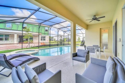 Villa ou maison à vendre à Kissimmee, Floride: 12 chambres, 442.4 m2 № 1532468 - photo 14