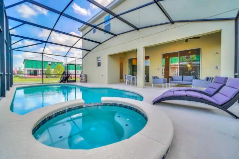 Villa ou maison à vendre à Kissimmee, Floride: 12 chambres, 442.4 m2 № 1532468 - photo 13
