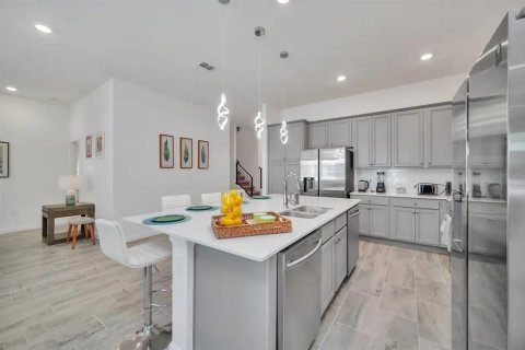 Villa ou maison à vendre à Kissimmee, Floride: 12 chambres, 442.4 m2 № 1532468 - photo 8