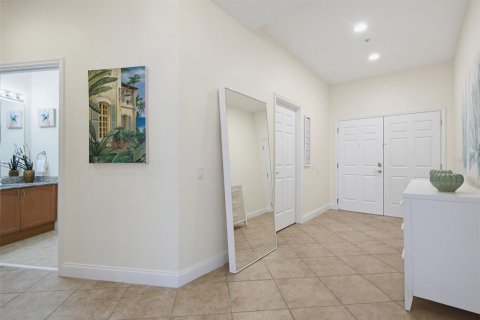 Condo in Daytona Beach Shores, Florida, 3 bedrooms  № 2309058 - photo 2