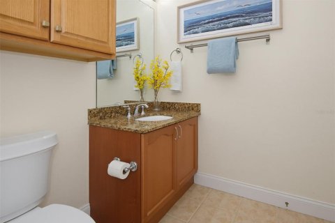 Condo in Daytona Beach Shores, Florida, 3 bedrooms  № 2309058 - photo 18