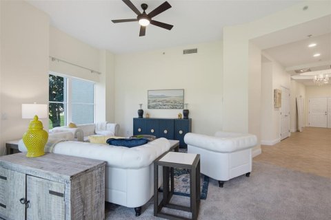Condo in Daytona Beach Shores, Florida, 3 bedrooms  № 2309058 - photo 21
