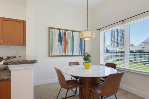 Condo in Daytona Beach Shores, Florida, 3 bedrooms  № 2309058 - photo 30