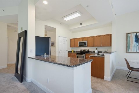Condo in Daytona Beach Shores, Florida, 3 bedrooms  № 2309058 - photo 27