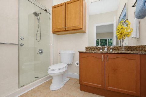 Condo in Daytona Beach Shores, Florida, 3 bedrooms  № 2309058 - photo 17