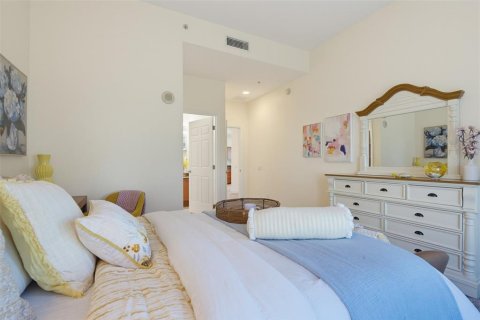 Condo in Daytona Beach Shores, Florida, 3 bedrooms  № 2309058 - photo 16