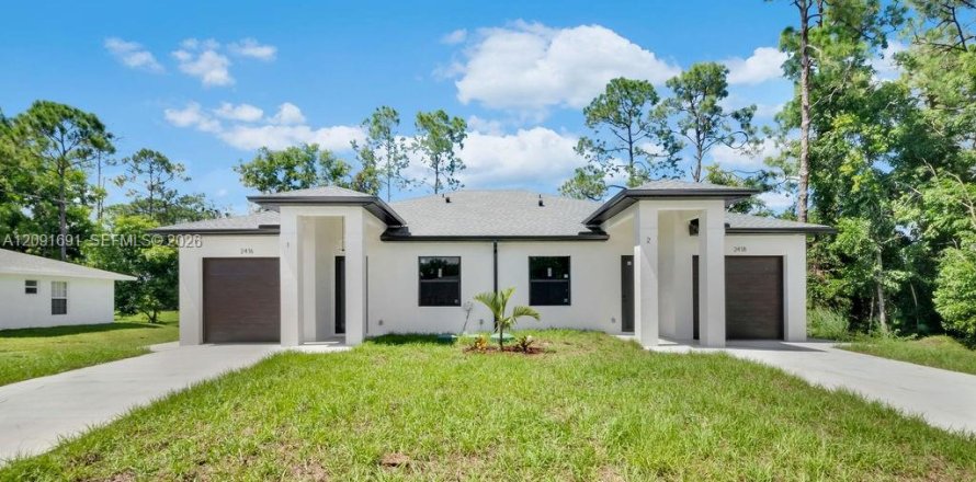 Propiedad comercial en Lehigh Acres, Florida 145.86 m2 № 2372492