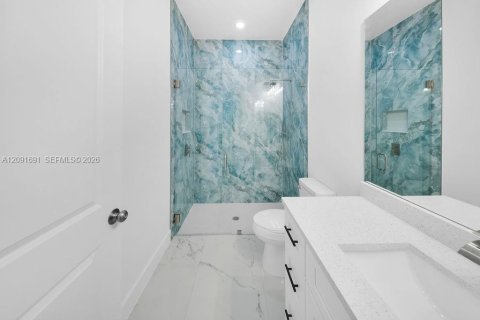 Propiedad comercial en venta en Lehigh Acres, Florida, 145.86 m2 № 2372492 - foto 8