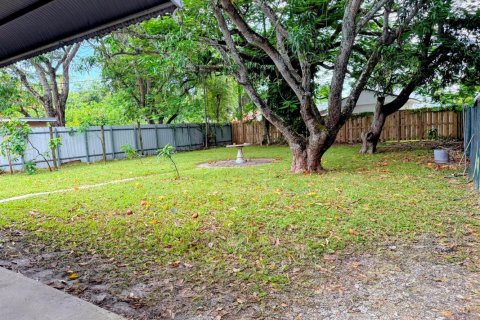Casa en venta en Miami, Florida, 4 dormitorios, 175.03 m2 № 2184244 - foto 19