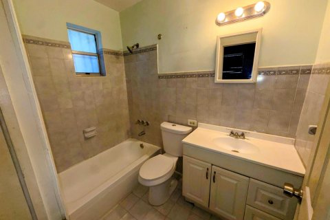 Casa en venta en Miami, Florida, 4 dormitorios, 175.03 m2 № 2184244 - foto 9