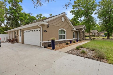 Casa en venta en Belleview, Florida, 3 dormitorios, 182 m2 № 1885933 - foto 2