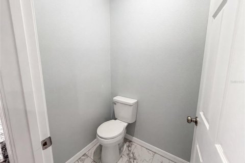 House in Sanford, Florida 3 bedrooms, 154.68 sq.m. № 2227356 - photo 19
