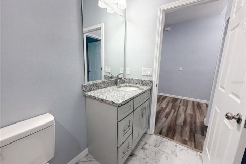 House in Sanford, Florida 3 bedrooms, 154.68 sq.m. № 2227356 - photo 16