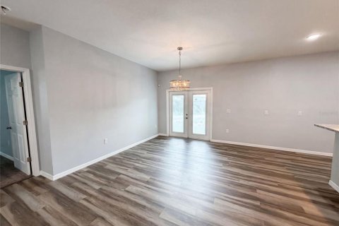 House in Sanford, Florida 3 bedrooms, 154.68 sq.m. № 2227356 - photo 7