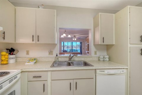 Copropriété à vendre à Bradenton, Floride: 2 chambres, 121.14 m2 № 2142224 - photo 23