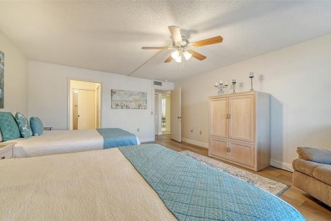 Copropriété à vendre à Bradenton, Floride: 2 chambres, 121.14 m2 № 2142224 - photo 29