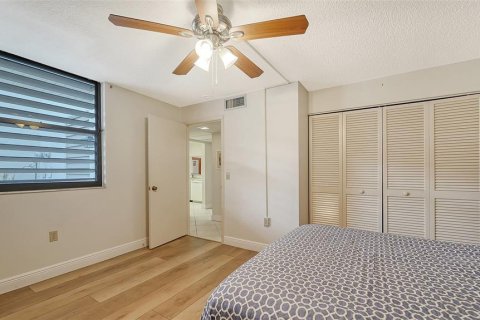 Copropriété à vendre à Bradenton, Floride: 2 chambres, 121.14 m2 № 2142224 - photo 25